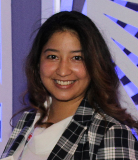 Ho Lun Chan; Jennifer Bustillos